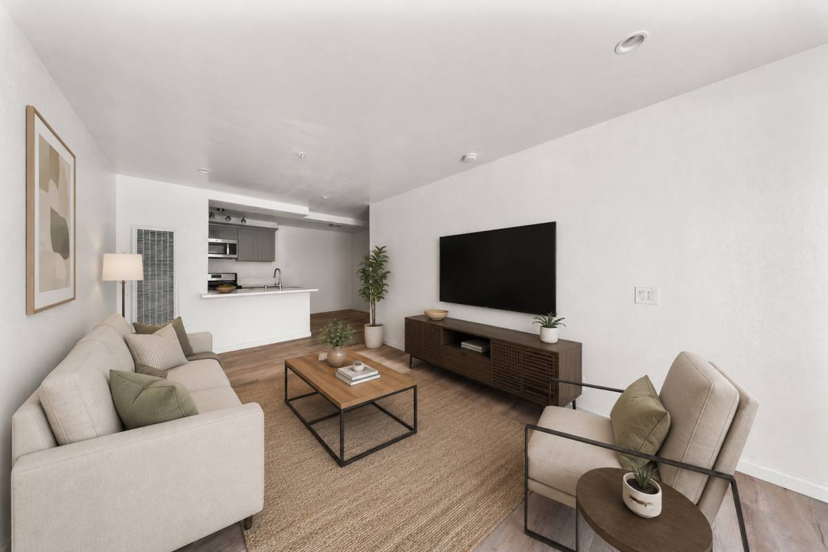 Apartment for rent at 12914 Doty Ave, Hawthorne, CA 90250