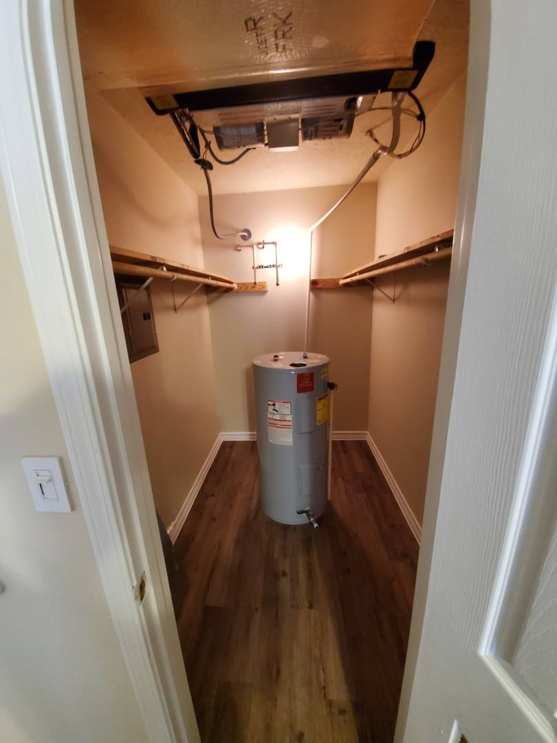 Apartment for rent at 7071 S Bilbo Rd, Orange, TX 77632