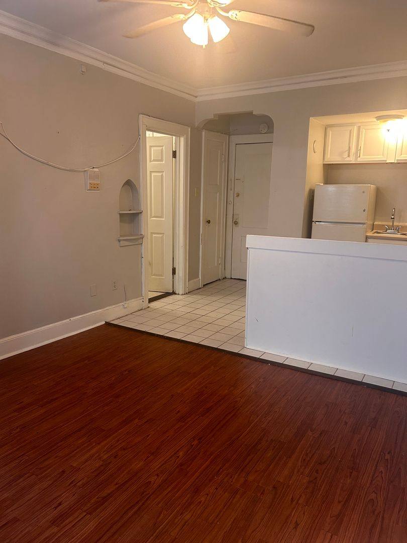 Apartment for rent at 1521 N Franklin Place, Milwaukee, WI 53202