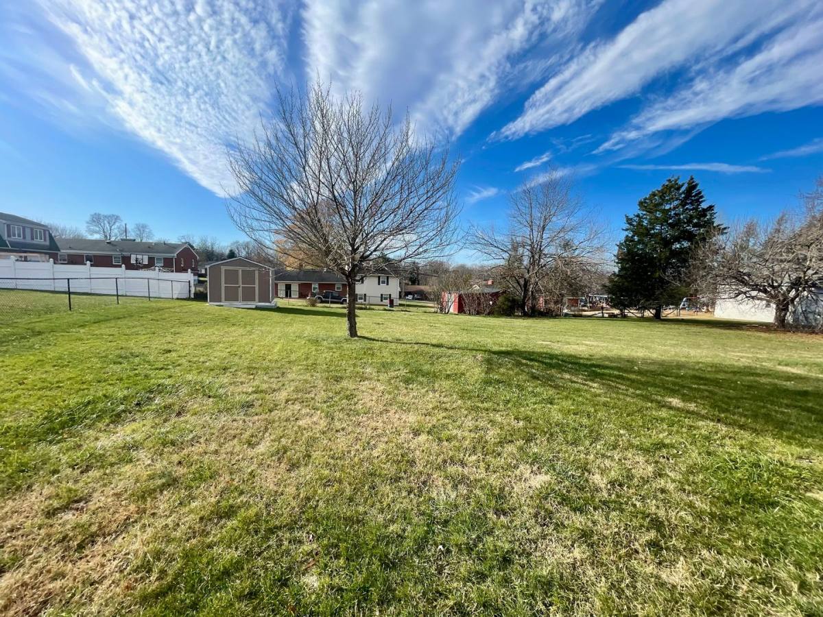 House for rent at 727 Sandusky Dr, Lynchburg, VA 24502