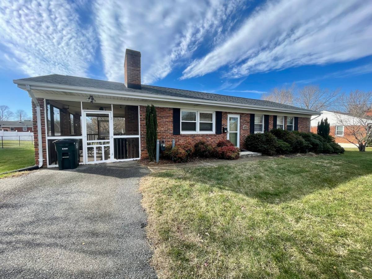 House for rent at 727 Sandusky Dr, Lynchburg, VA 24502