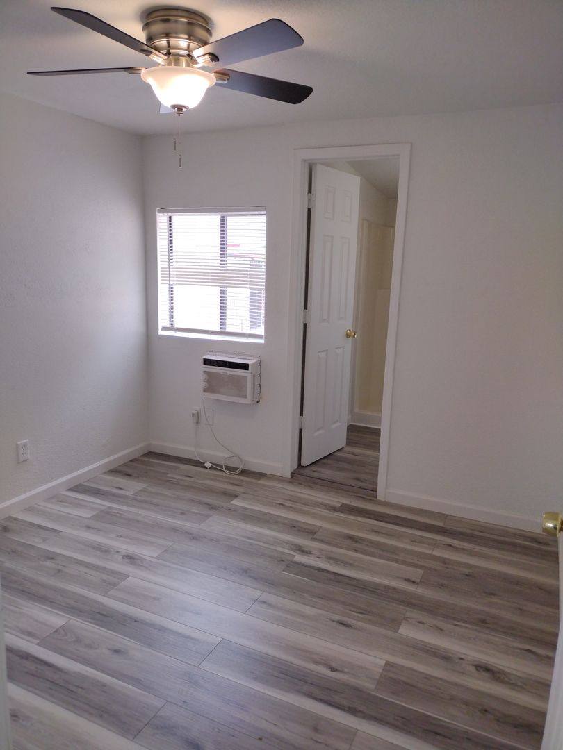 Apartment for rent at 1909 N 25th Place, Phoenix, AZ 85008