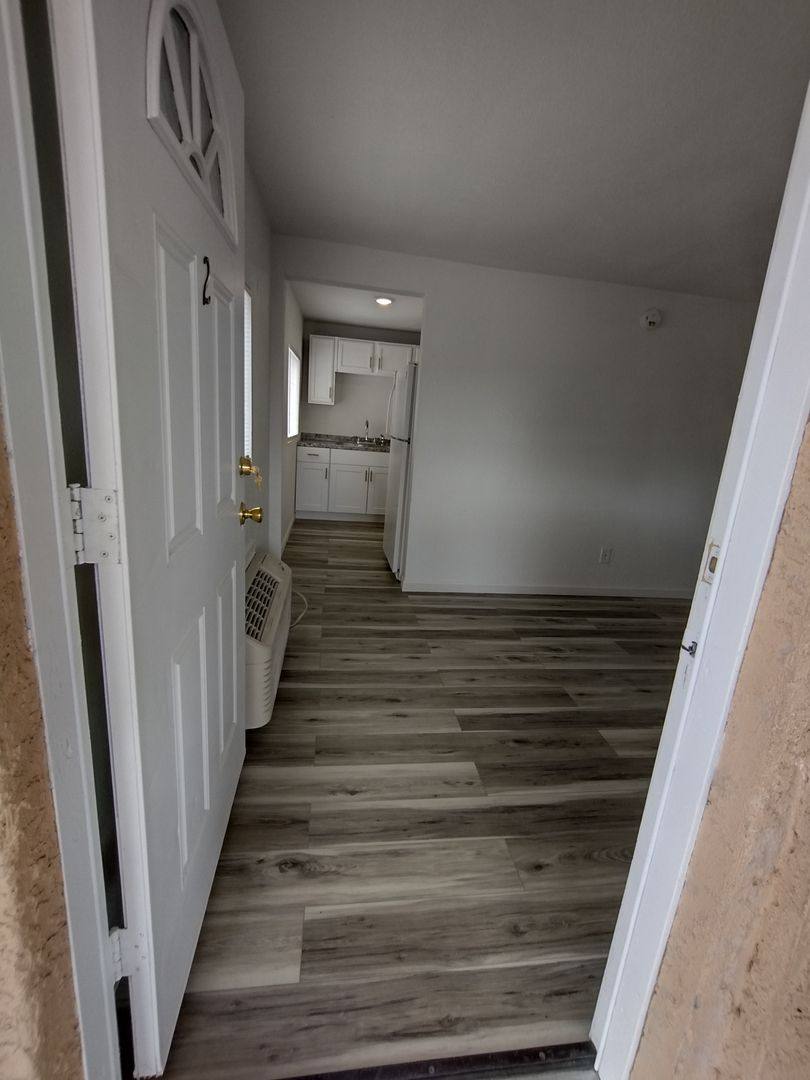 Apartment for rent at 1909 N 25th Place, Phoenix, AZ 85008