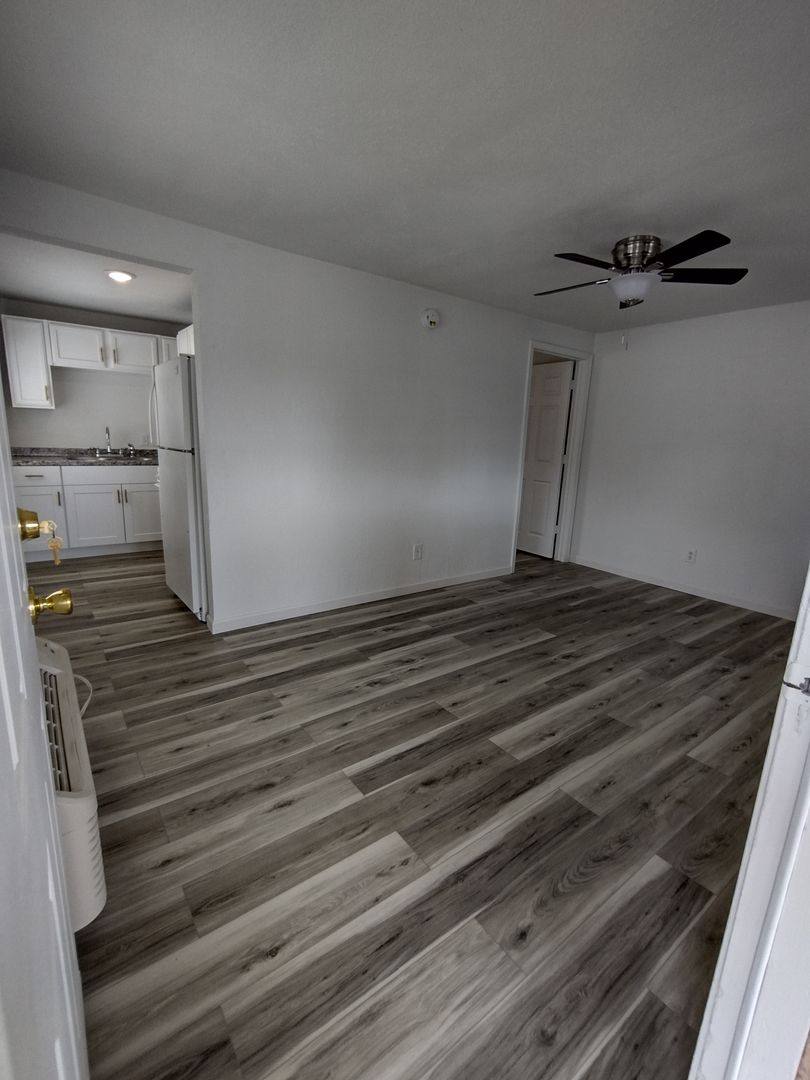 Apartment for rent at 1909 N 25th Place, Phoenix, AZ 85008