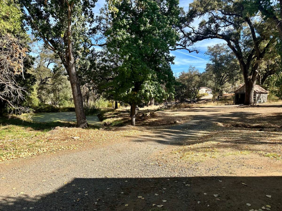 House for rent at 11292 Old Pond Rd, Grass Valley, CA 95945