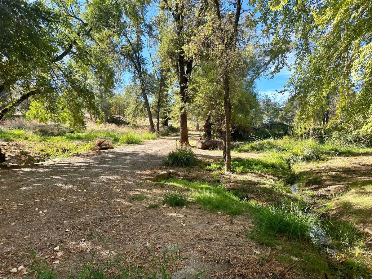 House for rent at 11292 Old Pond Rd, Grass Valley, CA 95945
