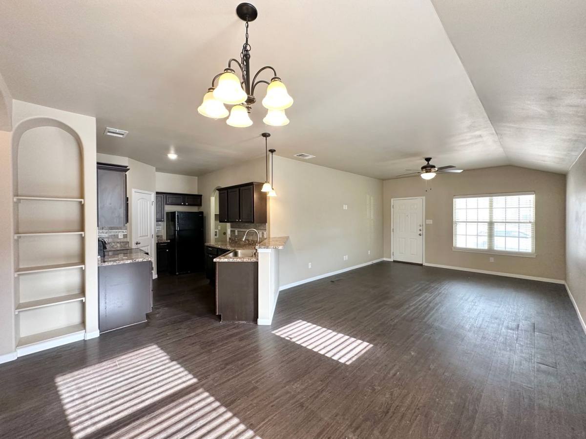Townhouse for rent at 1301 Vanguard Lane, Killeen, TX 76549