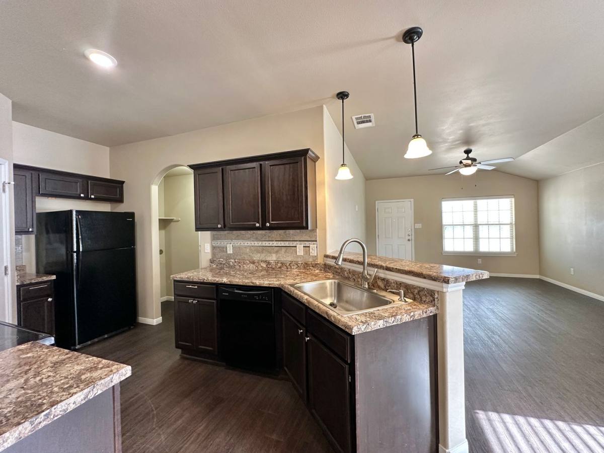 Townhouse for rent at 1301 Vanguard Lane, Killeen, TX 76549