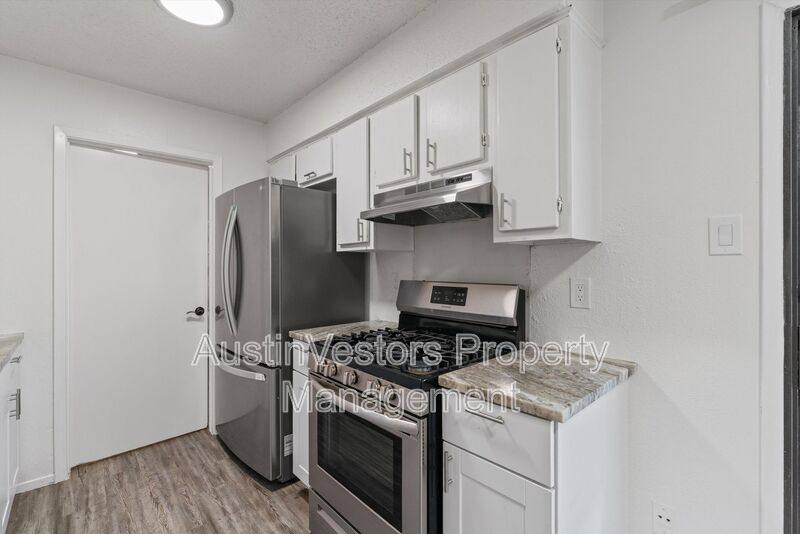 Apartment for rent at 11411 Walnut Ridge Dr #B, Austin, TX 78753