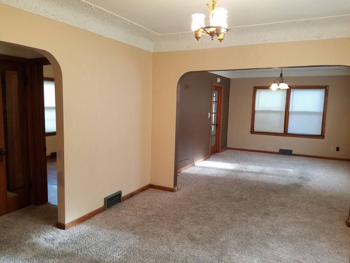 Apartment for rent at 1617-1619 Rainbow, Cedar Falls, IA 50613