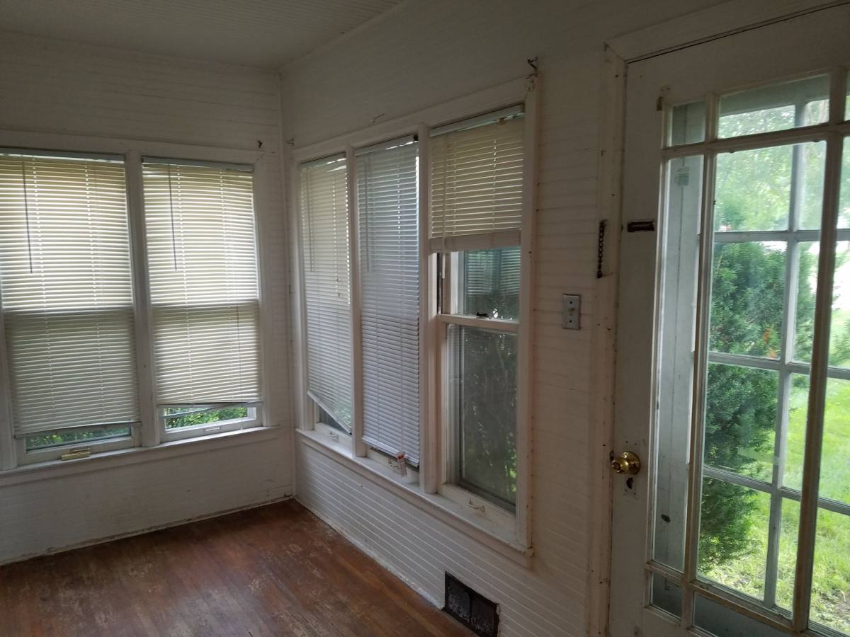 Apartment for rent at 1617-1619 Rainbow, Cedar Falls, IA 50613