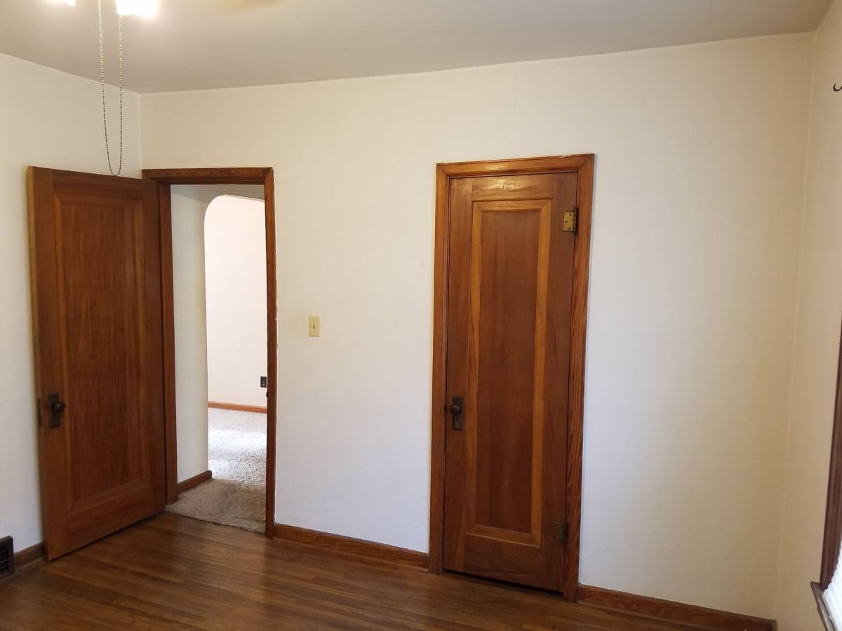 Apartment for rent at 1617-1619 Rainbow, Cedar Falls, IA 50613