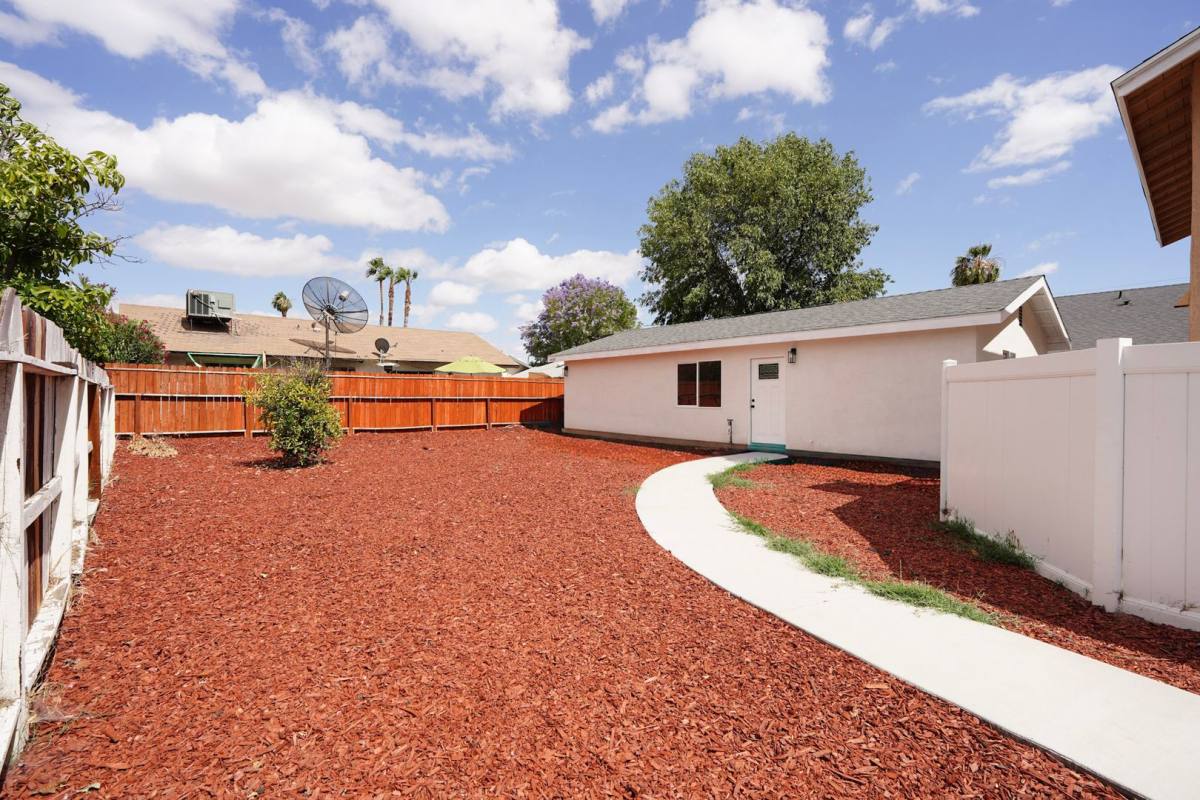 Apartment for rent at 14696 Joshua Tree Ave, Moreno Valley, CA 92553