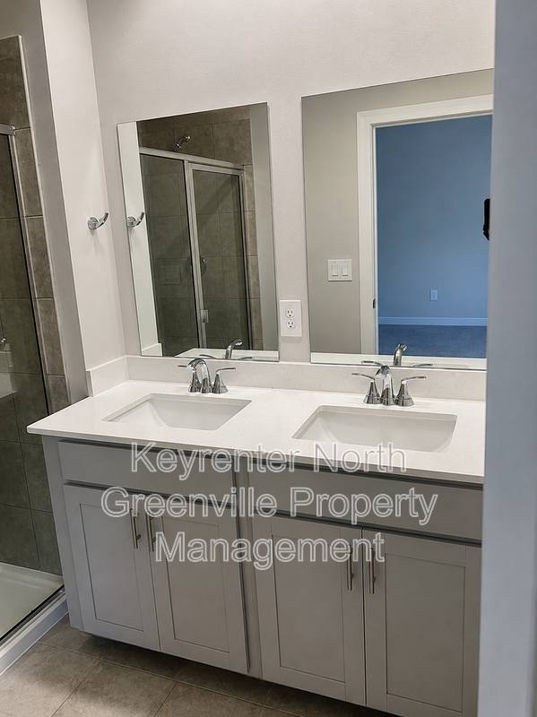 Townhouse for rent at 867 Ernest Lane, Lyman, SC 29365