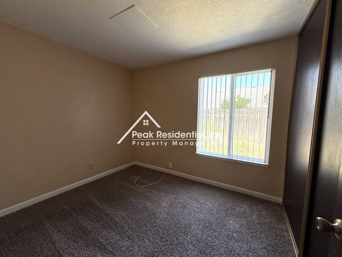 House for rent at 8907 Rancho Grande Court, Elk Grove, CA 95624
