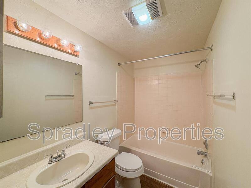 Apartment for rent at 608 John Paul Jones Dr #106, Temple, TX 76504