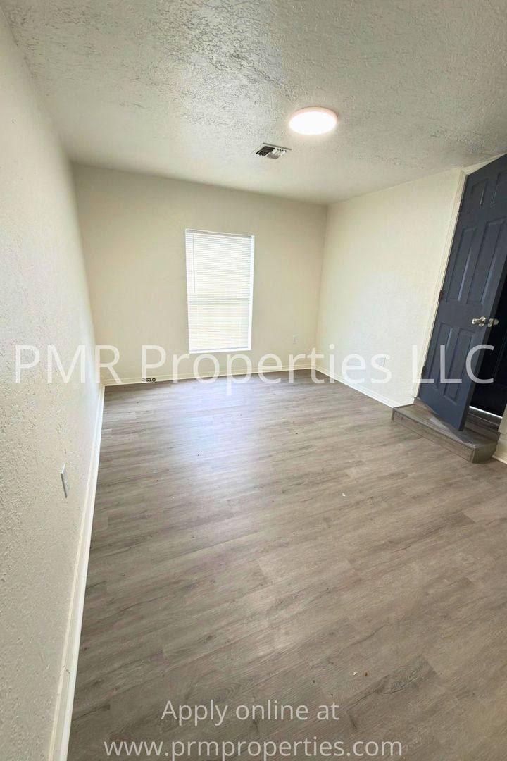 House for rent at 1808 NW Williams Ave, Lawton, OK 73505