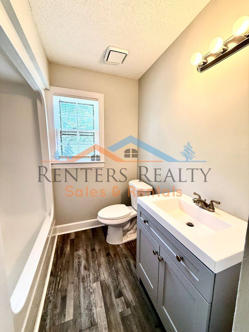 Condo for rent at 2109 Epworth Dr NE, Huntsville, AL 35811