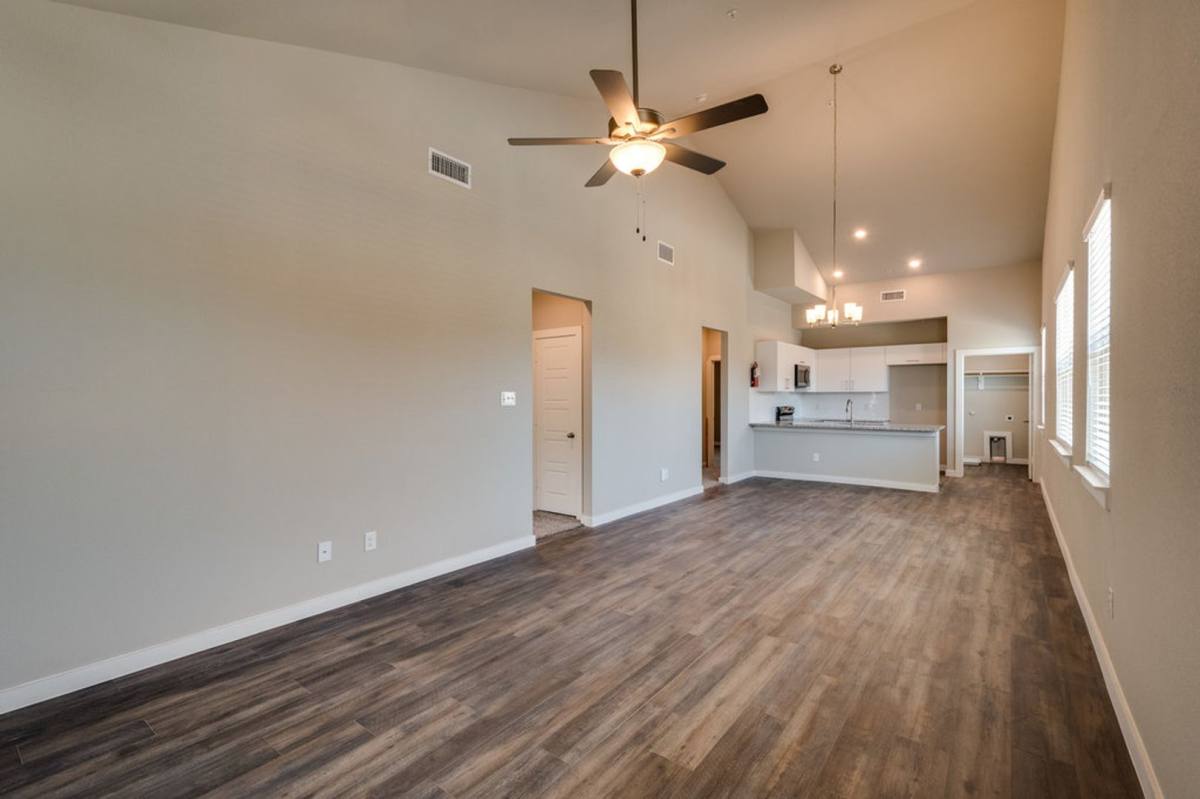 Townhouse for rent at 750 Fallow Dr, Venus, TX 76084