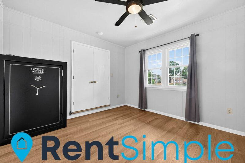 House for rent at 2143 Maleady Dr, Herndon, VA 20170