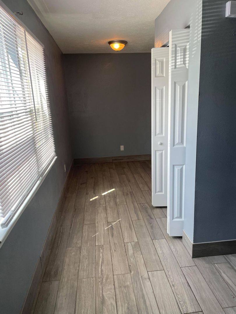 Apartment for rent at 400 E 19th St, Panama City, FL 32405