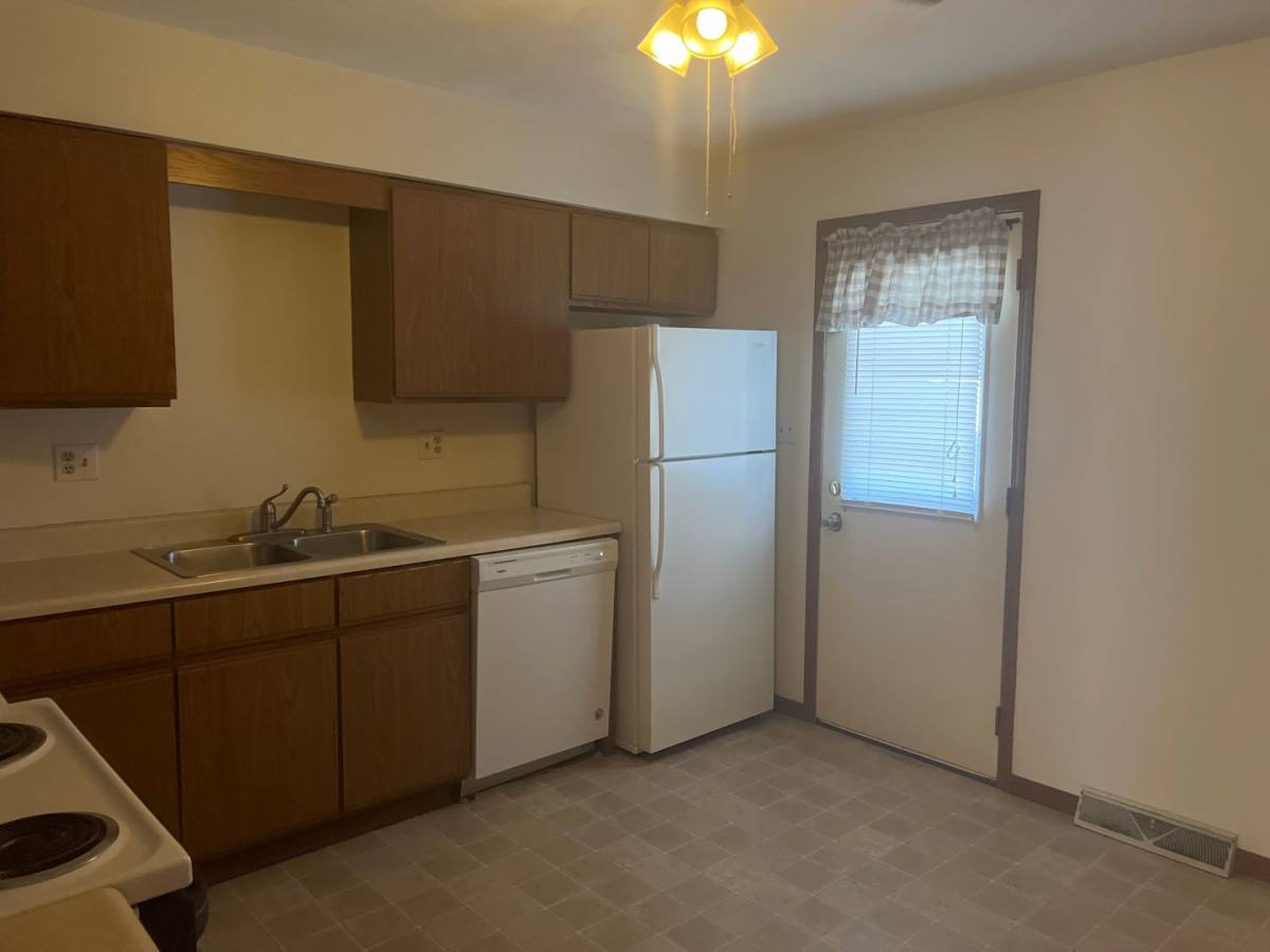Apartment for rent at 5256 Carlton, Springfield, IL 62703