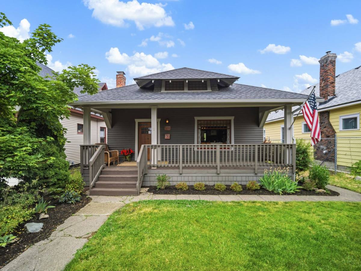 House for rent at 2612 W Dean Ave, Spokane, WA 99201
