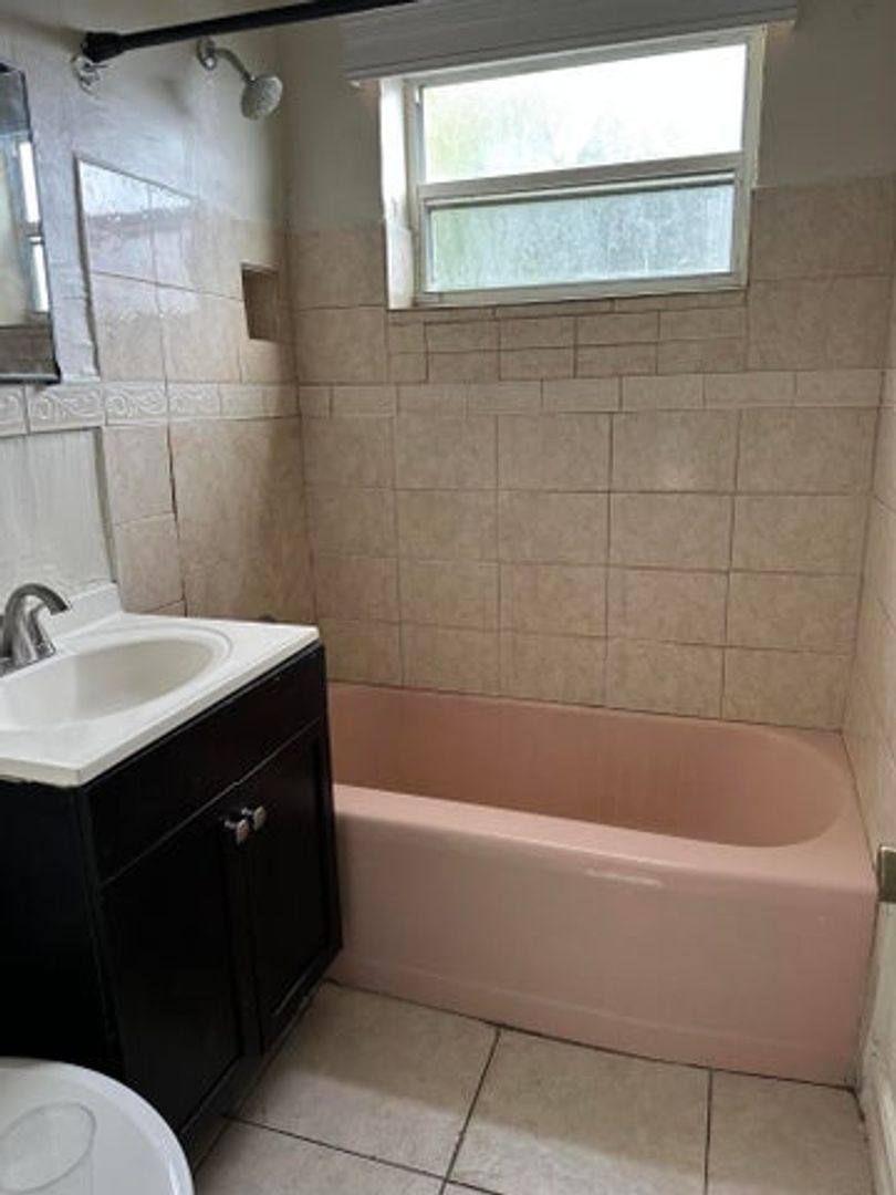 House for rent at 2202 NE 3rd St, Boynton Beach, FL 33435