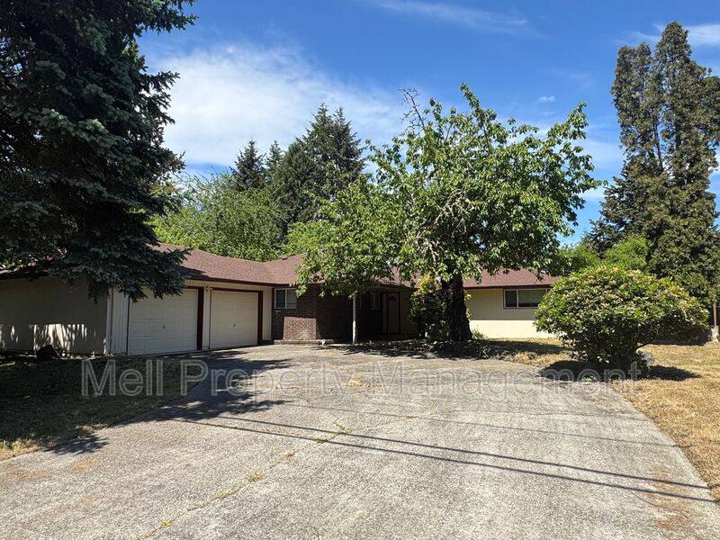 House for rent at 7016 Husky Way SE, Lacey, WA 98503