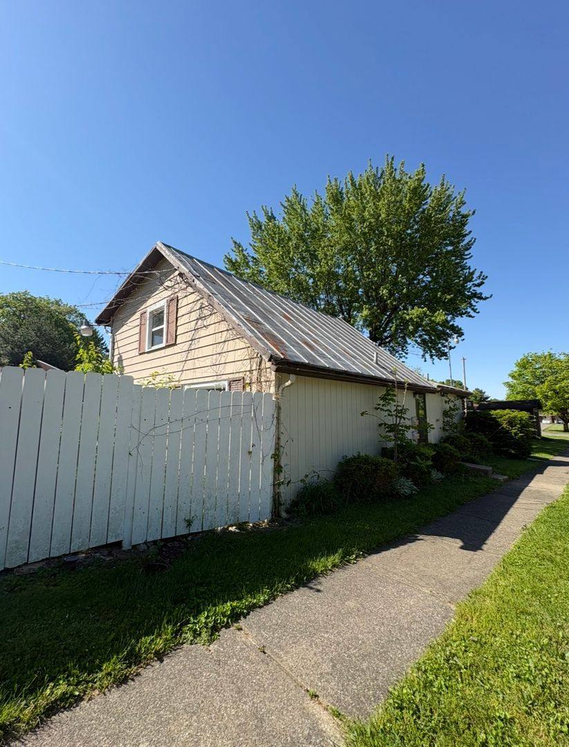 House for rent at 137B S Williams St, Johnstown, OH 43031