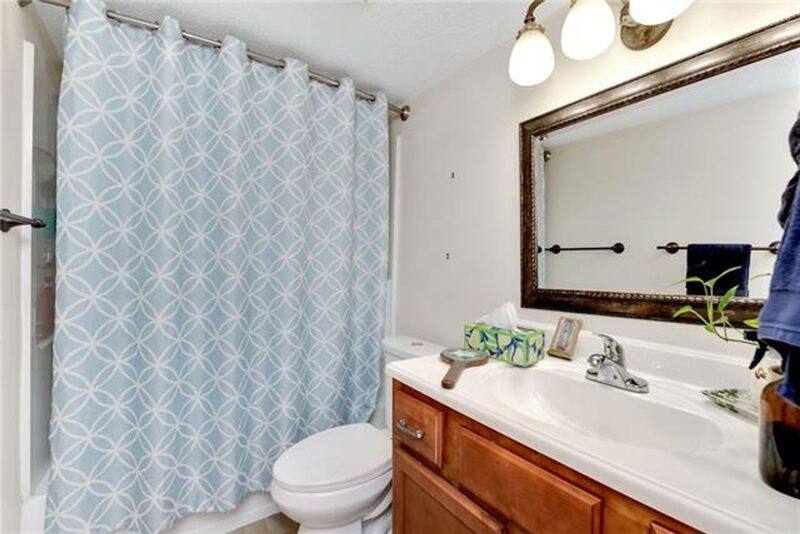 Apartment for rent at 818 Moss St #101, New Orleans, LA 70119
