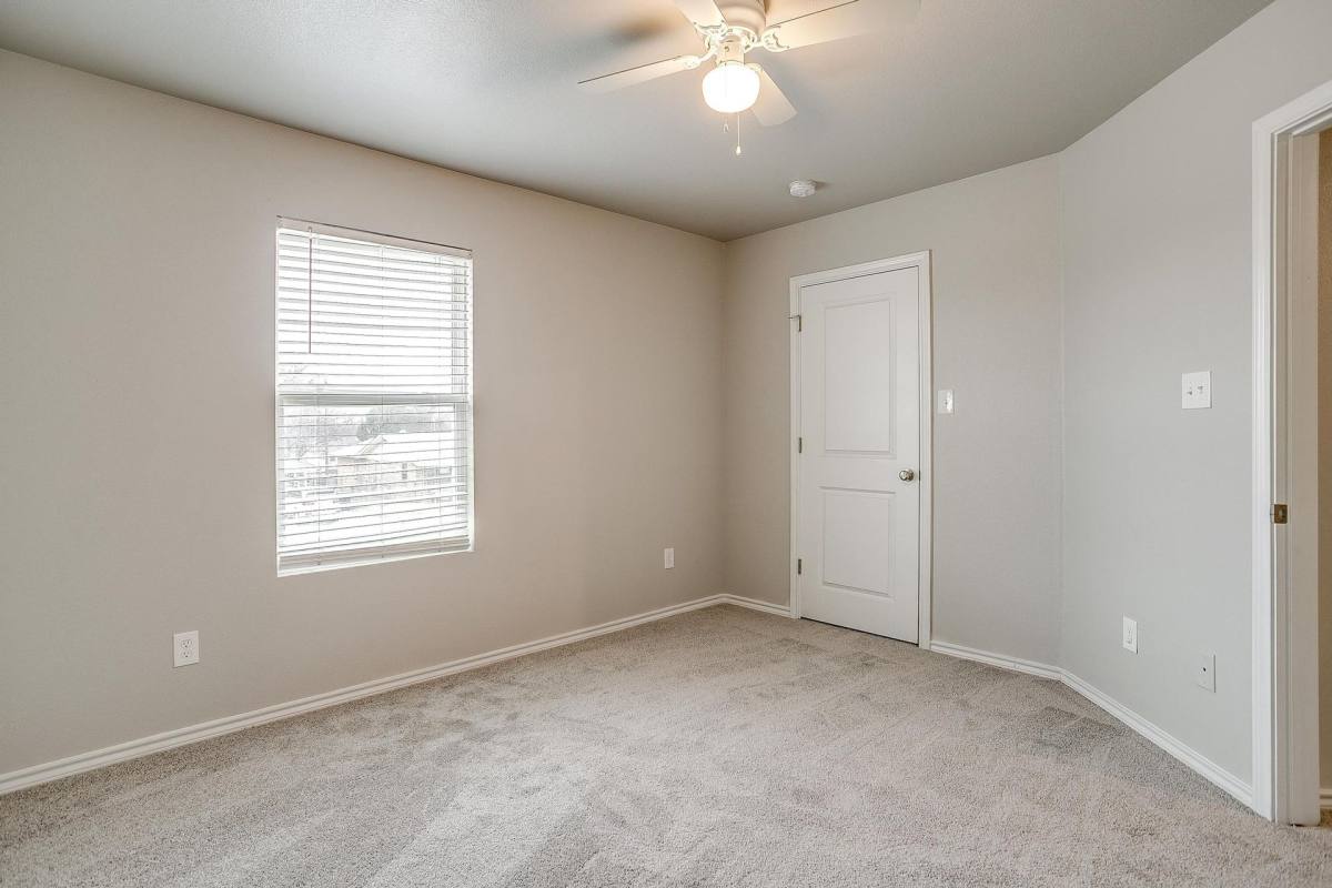 Apartment for rent at 1606 A Granbury Rd, Cleburne, TX 76033