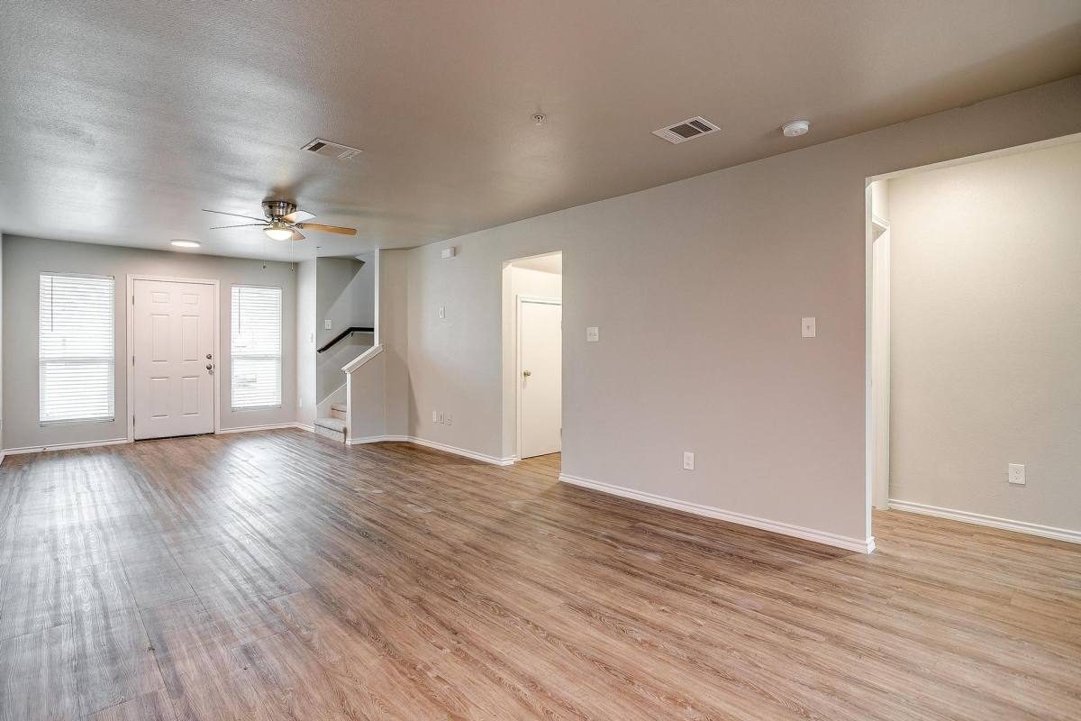 Apartment for rent at 1606 A Granbury Rd, Cleburne, TX 76033