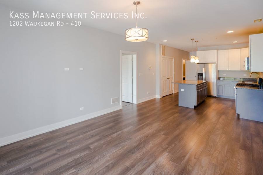 Apartment for rent at 1202 Waukegan Rd, Glenview, IL 60025