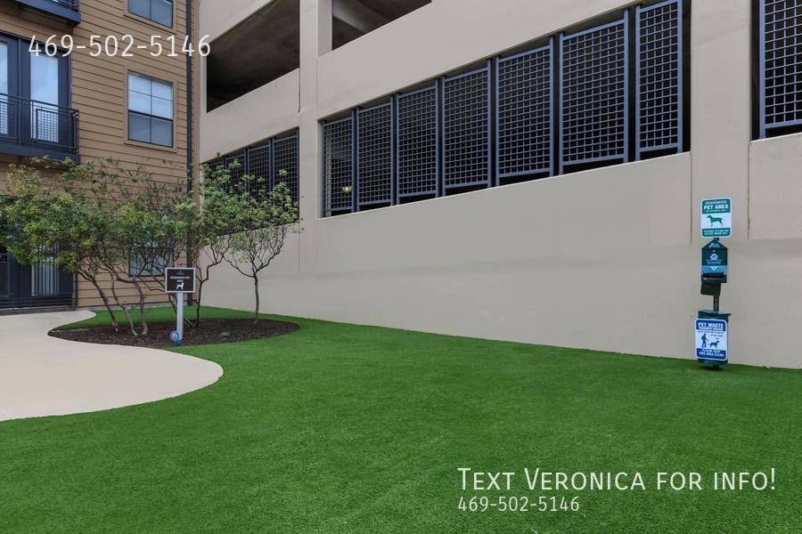 Apartment for rent at 1410 K Ave, Plano, TX 75074