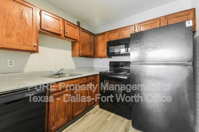 Apartment for rent at 18333 Roehampton #1032, Dallas, TX 75252