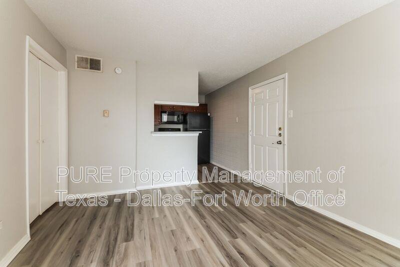 Apartment for rent at 18333 Roehampton #1032, Dallas, TX 75252