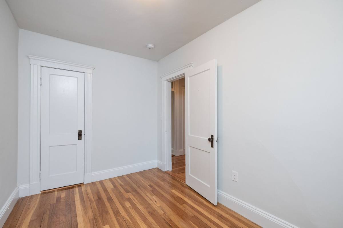 House for rent at 272 Chestnut Hill Ave #3, Allston, MA 02134