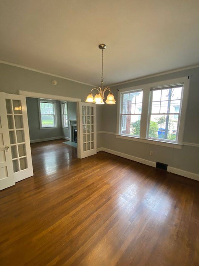 House for rent at 3204 Devereaux Rd, Columbia, SC 29205