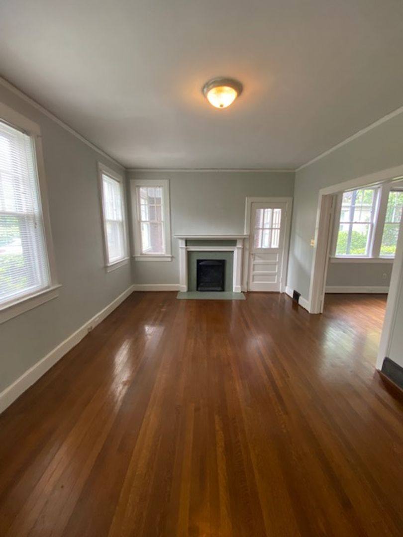 House for rent at 3204 Devereaux Rd, Columbia, SC 29205
