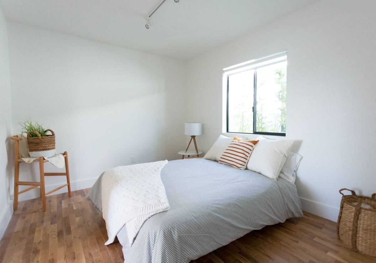 Apartment for rent at 1700 Kearney St, Los Angeles, CA 90033