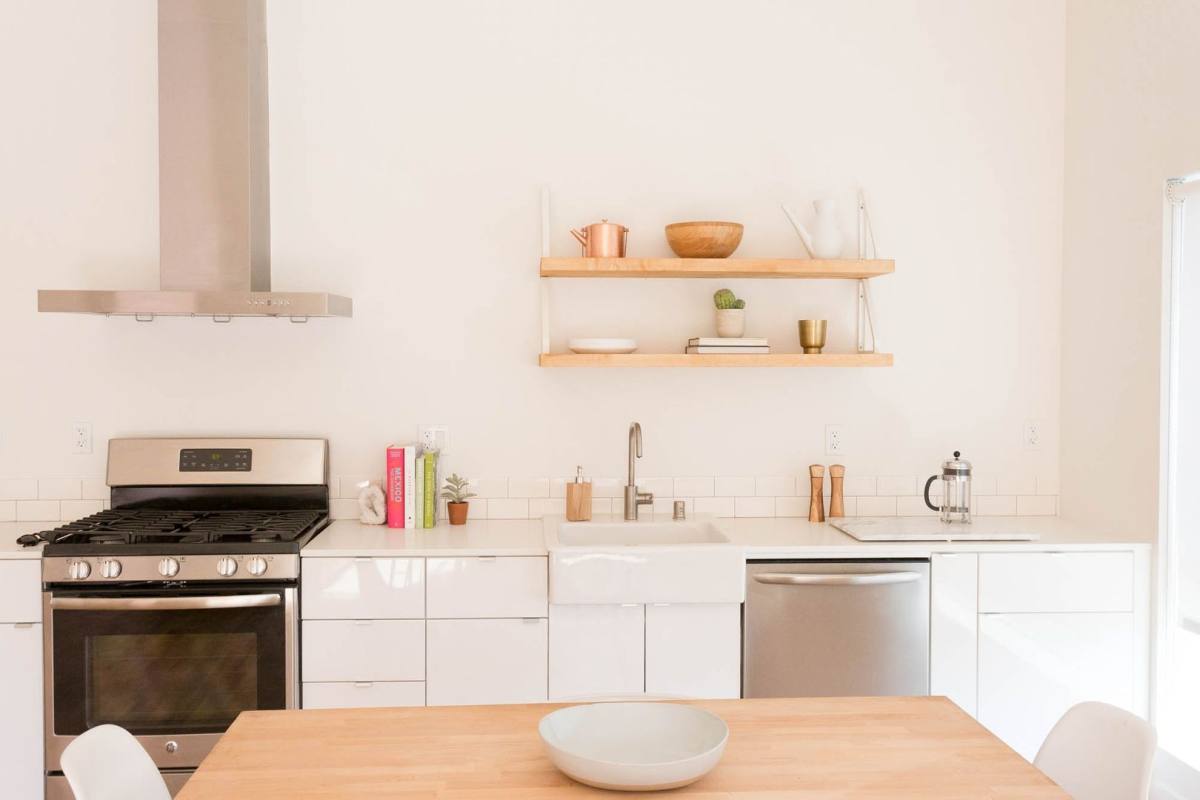 Apartment for rent at 317 N Ave, Los Angeles, CA 90042