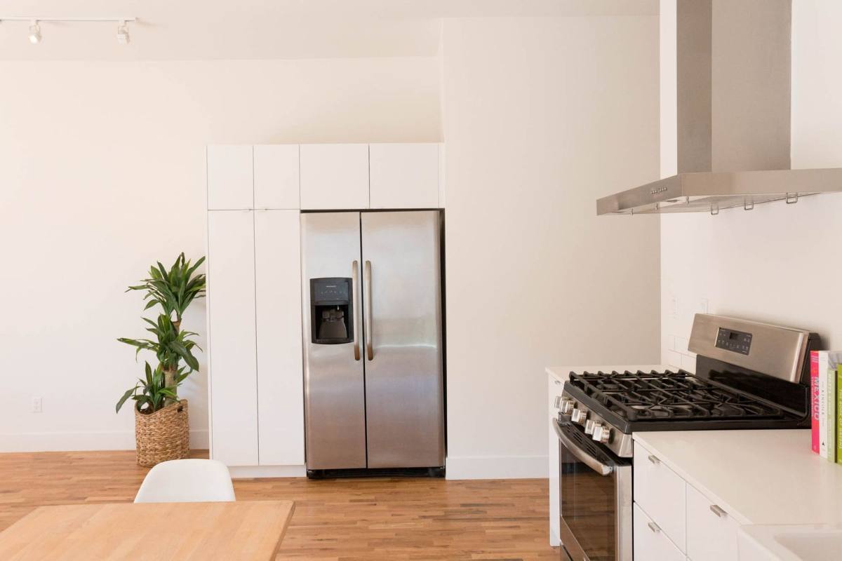 Apartment for rent at 317 N Ave, Los Angeles, CA 90042