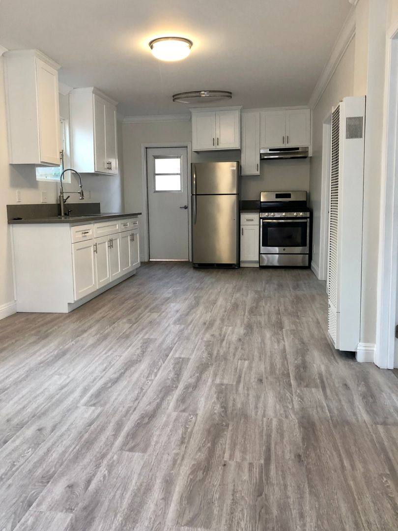 Apartment for rent at 652 S Mathews St, Los Angeles, CA 90023