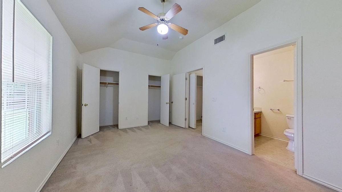 Townhouse for rent at 4002 Madison Dr, Killeen, TX 76543