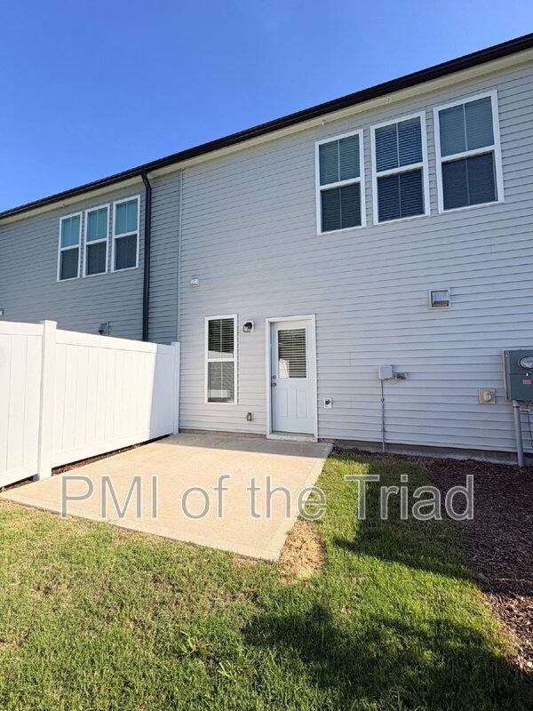 House for rent at 4008 Beckton Trail, Jamestown, NC 27282