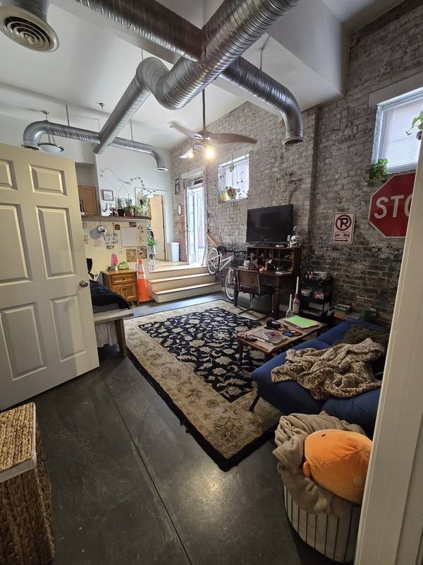Apartment for rent at 302 Goshen St #105, Richmond, VA 23220