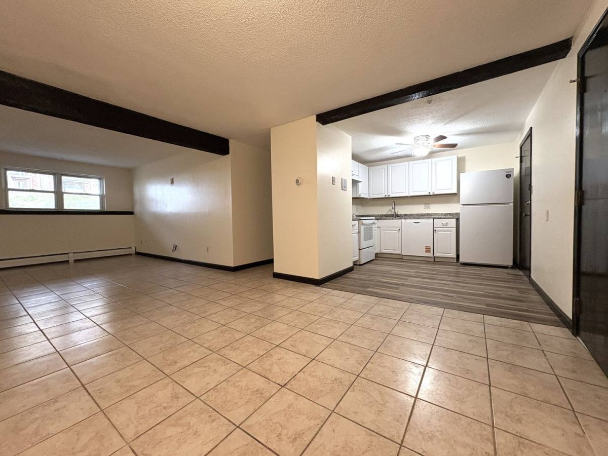 Condo for rent at 700 Robbins Ave, Dracut, MA 01826