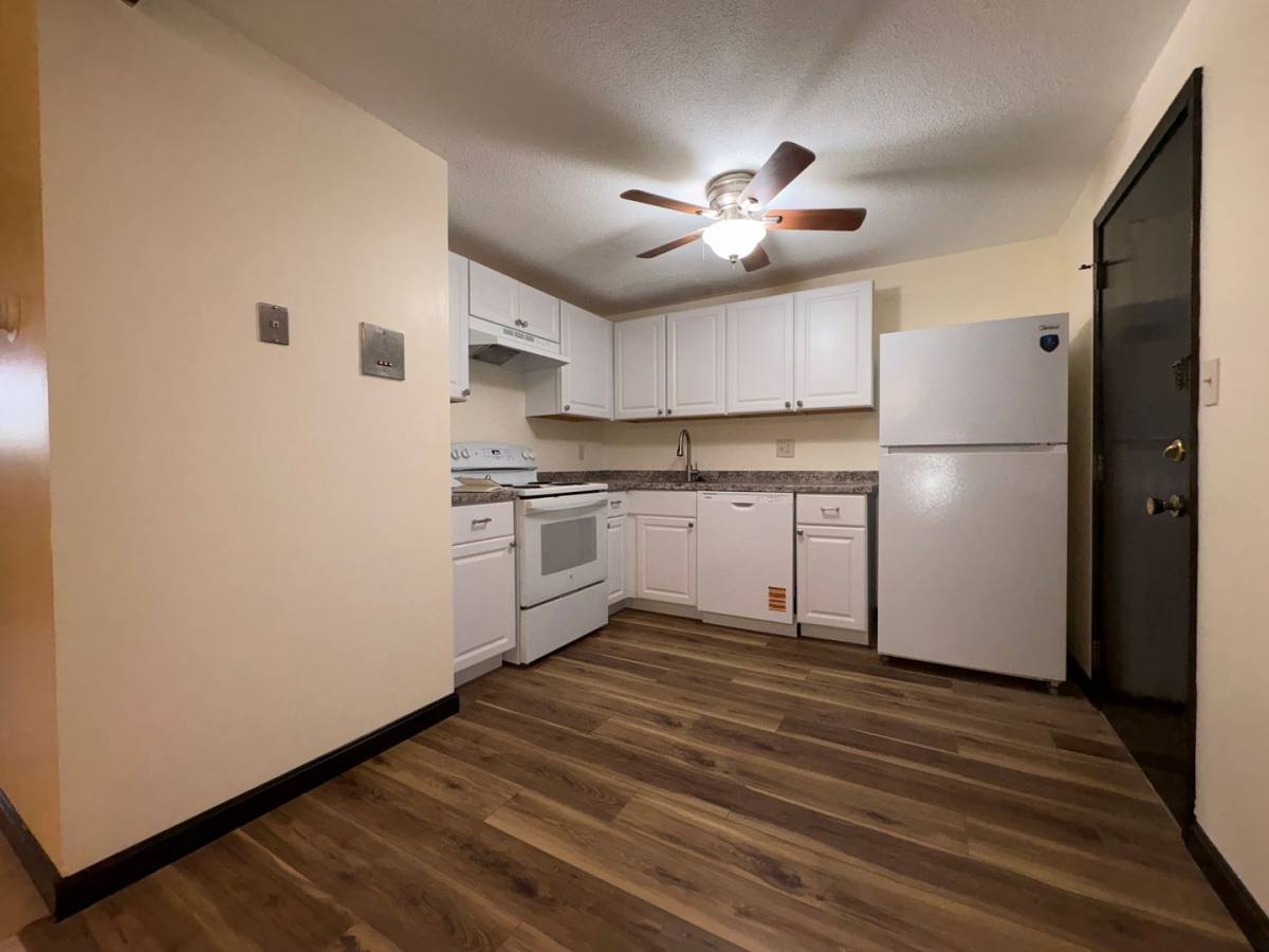Condo for rent at 700 Robbins Ave, Dracut, MA 01826