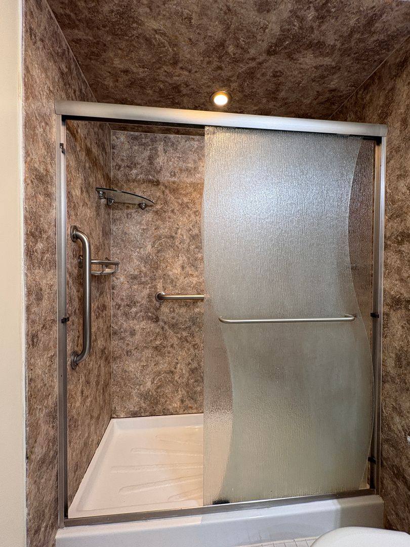 Condo for rent at 700 Robbins Ave, Dracut, MA 01826
